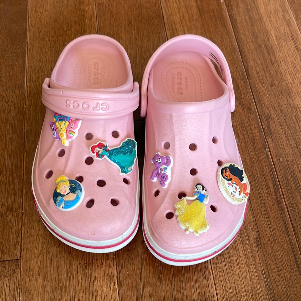 Crocs with jibbitz charms